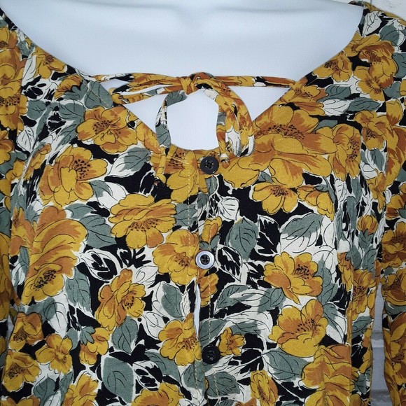 Wild Fable Blouse Womens Small Yellow Floral Cropped Button Long Sleeves Rayon - Picture 2 of 5